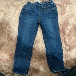 Old navy pants Preloved size for kids 6-7